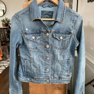 Seriously Stretchy Denim Jacket from Aeropostale - Size M